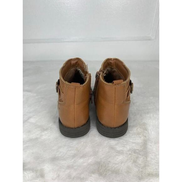 Carters Girls Brown Faux Leather Ankle Boots Size 8 With Zipper Closure - Picture 3 of 8